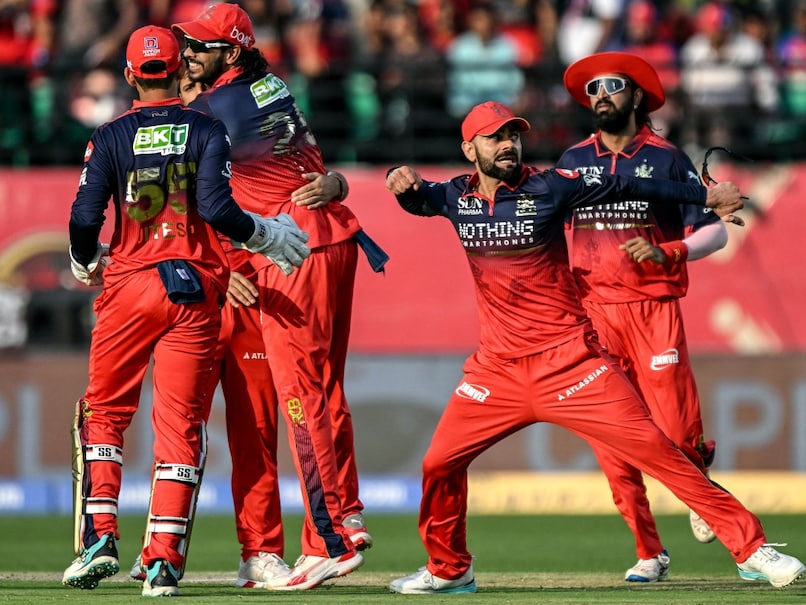 Virat Kohli's Tactic Masterclass Leads To Wicket For RCB Against Punjab Kings. Reaction Says It All - Watch
