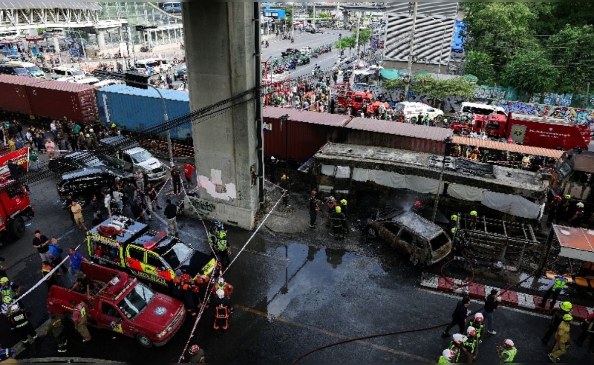 8 Dead, 20 Injured After Cargo Train Rams Bus In Bangkok