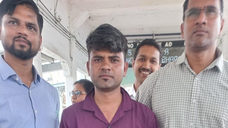 Pune News: शालीमार एक्सप्रेसमध्ये अचानक घुसली ATS अन्...; पुण्यात बॉम्ब ठेवून पळणाऱ्या आरोपीचा असा झाला गेम!