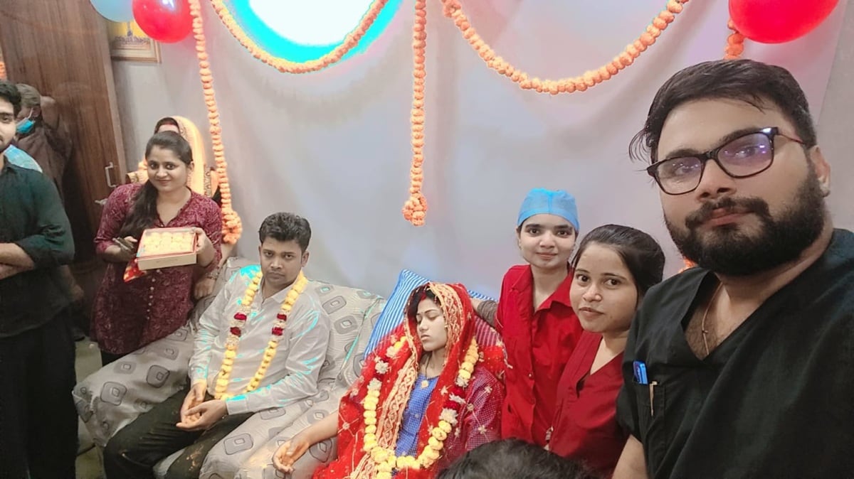 kanpur news groom marries burnt bride in hospital ward