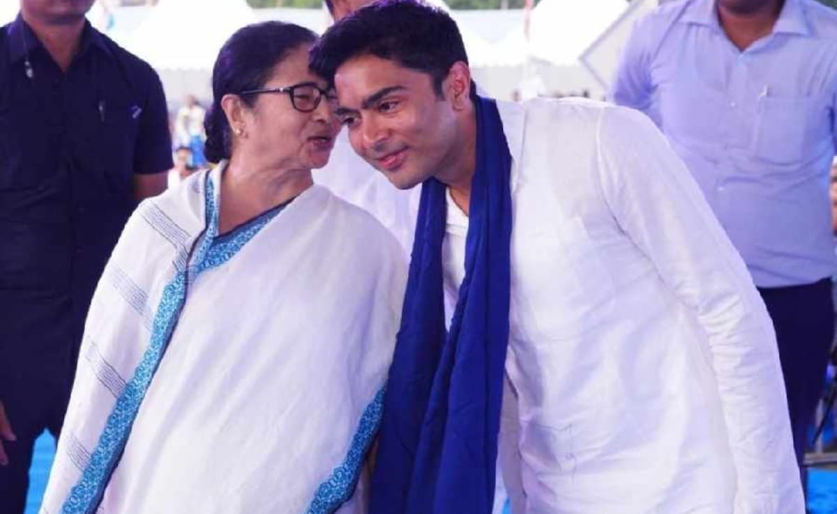 इस बार के विधानसभा चुनाव में तृणमूल कांग्रेस को करारी हार का सामना करना पड़ा है. इस बार के विधानसभा चुनाव में तृणमूल कांग्रेस को करारी हार का सामना करना पड़ा है.