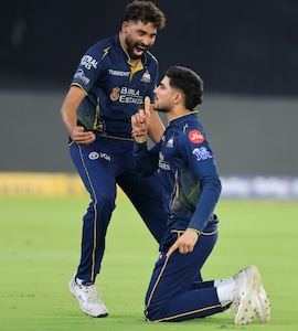 Shubman Gill Silences Crowd After Pulling Off Blinder To Dismiss CSKs Shivam Dube