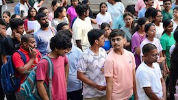 Exclusive : CBSE के OSM Tender का असली सच क्या है? आखिर किसके इशारे पर बदले गए Blacklisting Clause?