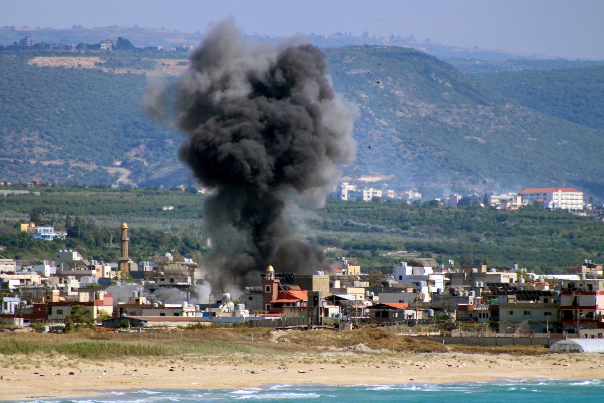 US-Iran War LIVE: US Attacks Iran's Bandar Abbas, Then A 'Uranium' Warning From Trump