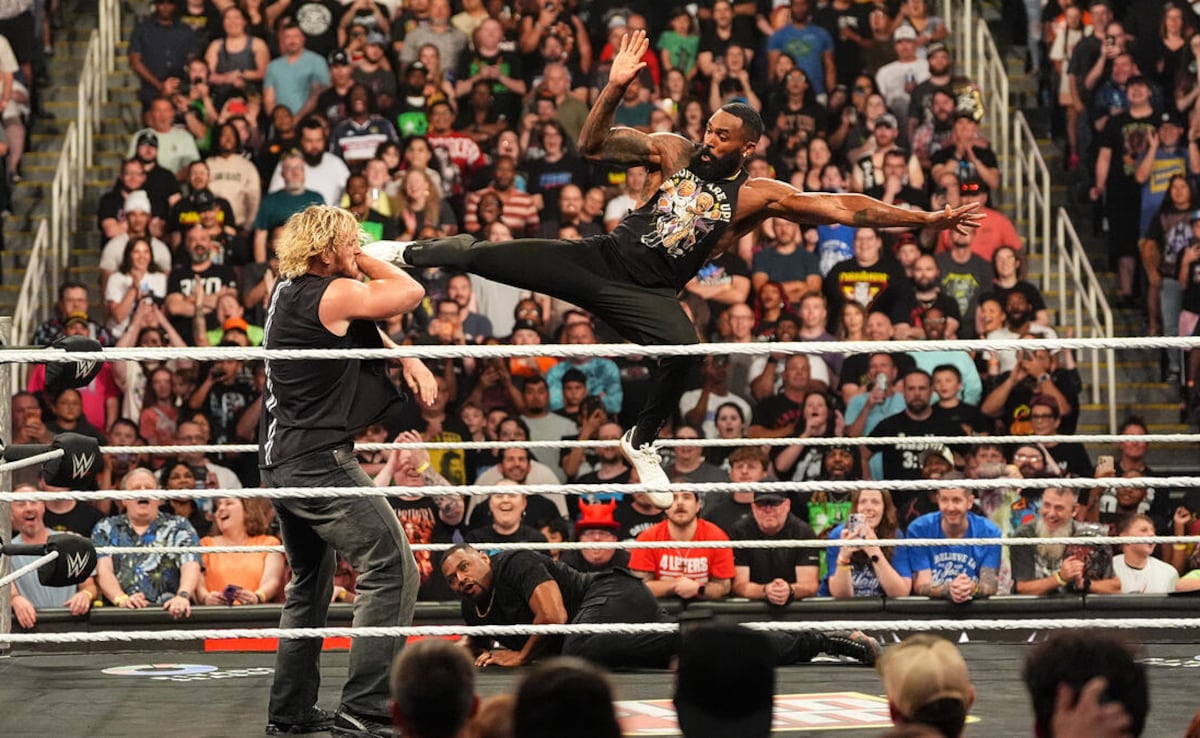 WWE News: WWE May Finally Be Bringing Back Two Controversial Stars After Nearly 9 Years
