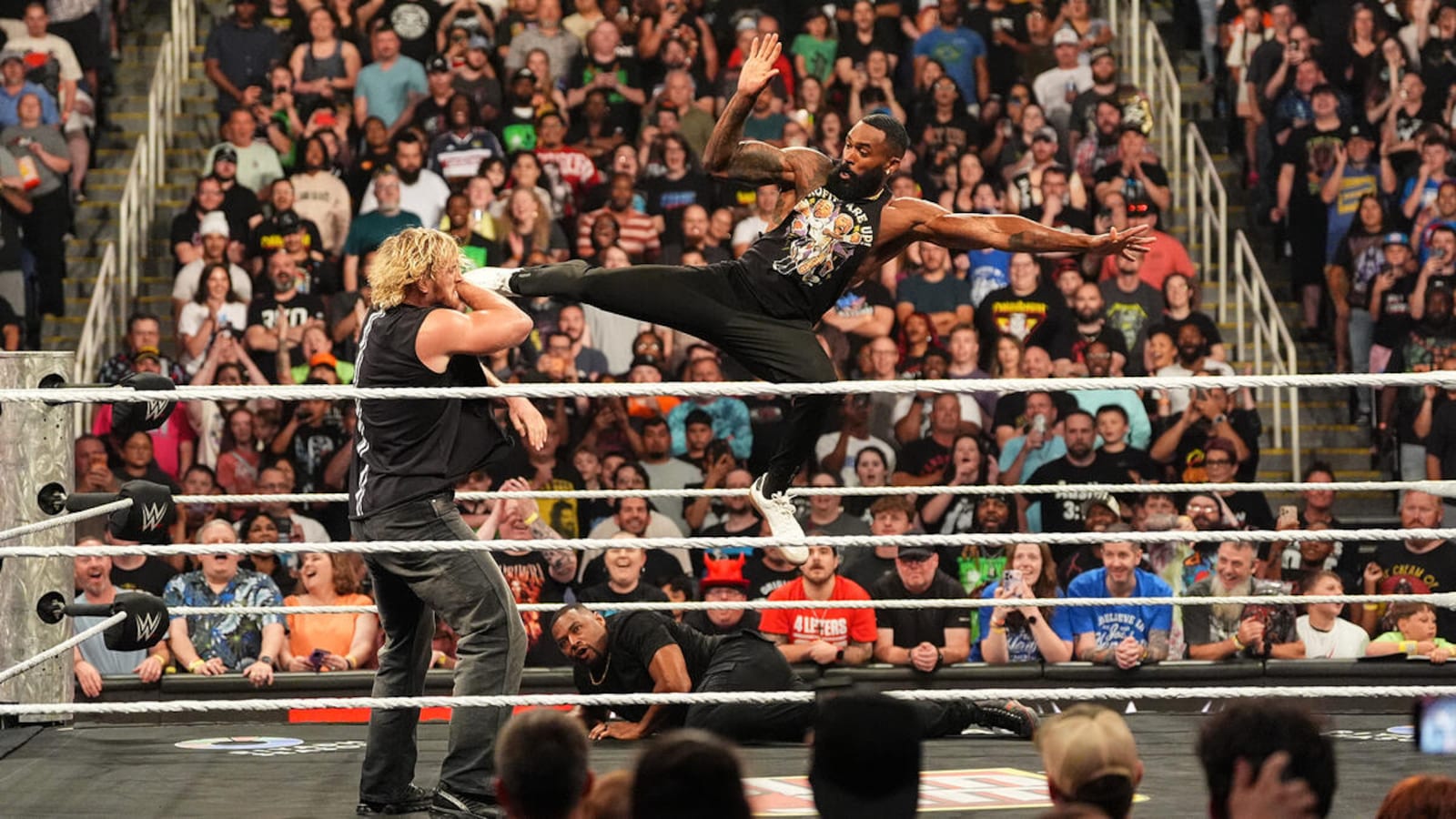 WWE News: WWE May Finally Be Bringing Back Two Controversial Stars After Nearly 9 Years