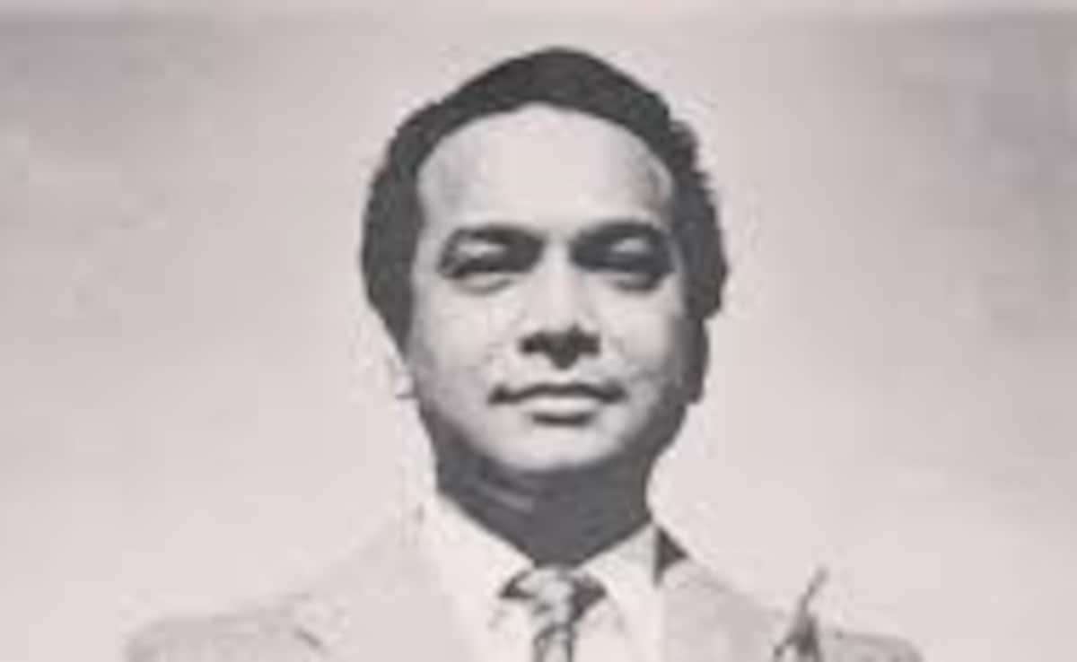 पिता की मर्जी के खिलाफ संगीत में बनाया करियर, मुंबई आकर ऐसी बदली किस्मत 75 रुपये कमाने वाले नौशाद की सैलरी सीधे हो गई 25 हजार