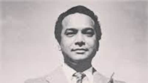 पिता की मर्जी के खिलाफ संगीत में बनाया करियर, मुंबई आकर ऐसी बदली किस्मत 75 रुपये कमाने वाले नौशाद की सैलरी सीधे हो गई 25 हजार