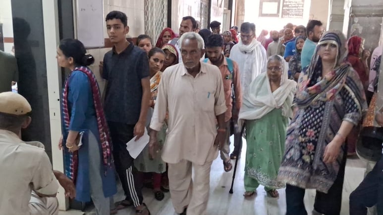 RGHS में गड़बड़ी पर एसओजी के एक्शन से बवाल, 2 डॉक्टरों की गिरफ्तारी के बाद हॉस्पिटलों में ओपीडी बंद