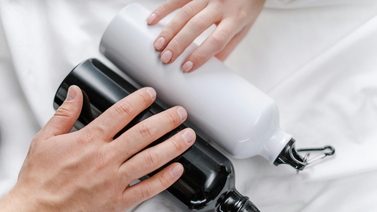 Water Bottles With Fruit Infusers: Healthy Hydration Tool Or Unnecessary Trend? Water Bottles With Fruit Infusers: Healthy Hydration Tool Or Unnecessary Trend?