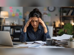 ऑफिस का प्रेशर या घर की परेशानी? इन संकेतों से पहचानिए आपकी जिंदगी को कौन बना रहा है बोझ