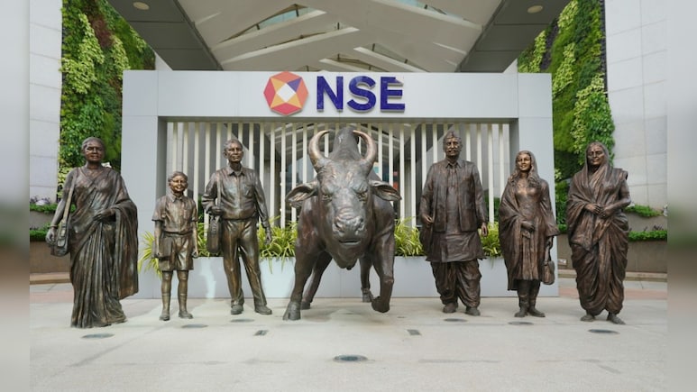 शेअर बाजारात आता भारतीयांचाच बोलबाला! NSE वर गुंतवणूकदारांच्या खात्यांनी ओलांडला 13 कोटींचा टप्पा