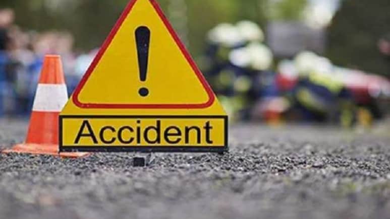 झारखंड में तेज रफ्तार का कहर, दोस्त को छोड़कर लौट रहे युवकों को ट्रक ने रौंदा; फोरलेन पर 2 हादसों में 4 मौत