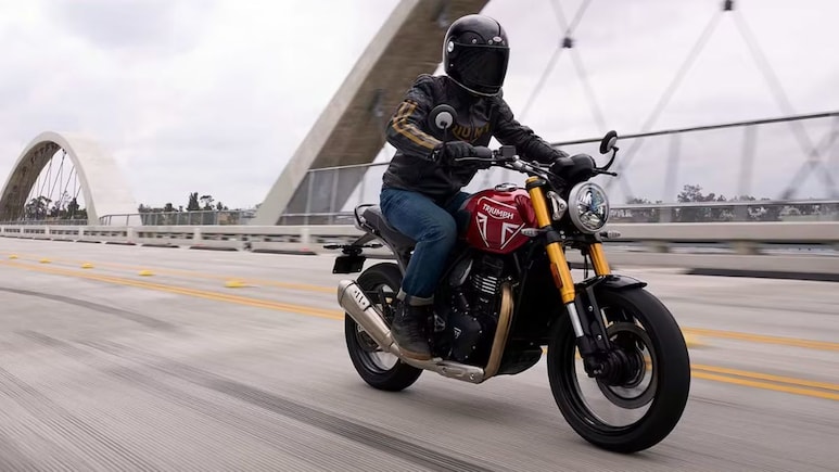 Triumph 400 Range Price Hike: Speed 400 और Scrambler 400X हुईं महंगी, जानें अब कितनी जेब होगी ढीली