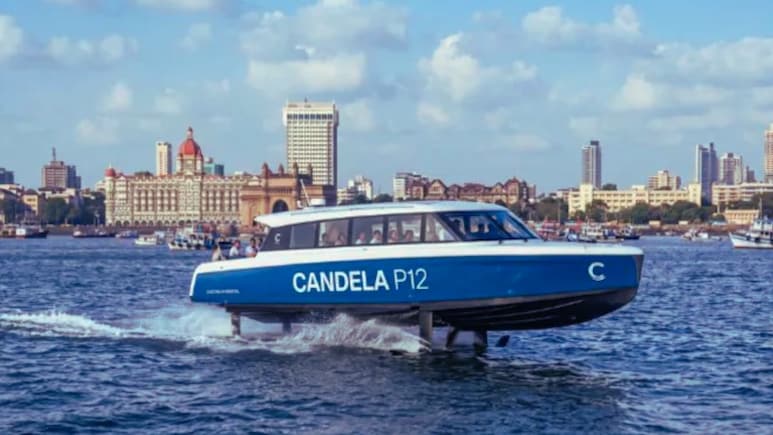 Mumbai News : मुंबईच्या जल वाहतुकीत मोठा बदल; देशातील पहिली इलेक्ट्रिक फ्लाइंग बोट 'Candela P12' सुरू