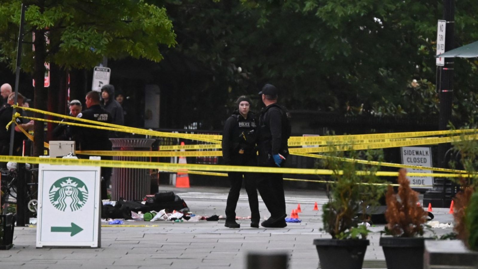 Live Updates: Shooting Incident Near White House, Suspect Killed