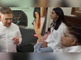 Viral: Allu Arjun's Father Allu Aravind, Wife Sneha Reddy Visit <i>Pushpa 2</i> Stampede Victim's Family