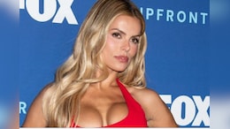 Brooks Nader Suffers Last-Minute Dress Malfunction At Fox Upfronts: &ldquo;I&rsquo;m Sewn In&rdquo;