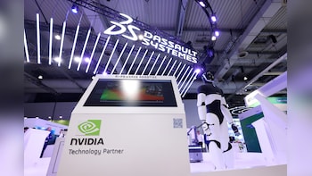 Wall Street Highlights: S&P 500, Nasdaq Fall for Third Day as Semiconductor Shares Erase Rebound