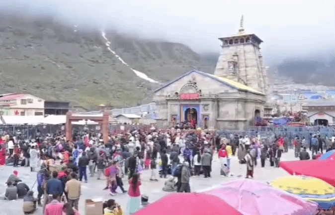 केदारनाथ धाम: मंत्री हो या संत्री... सबको कटवानी पड़ेगी ₹1100 की पर्ची, पंडा-पुरोहितों पर भी नई व्यवस्था लागू&nbsp;
