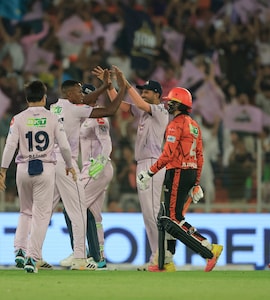 "Driving At 100 Kmph In Traffic": R Ashwin Roasts Abhishek Sharma, SRH After Collapse vs GT
