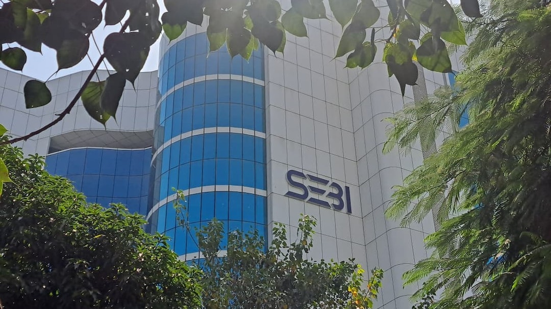 SEBI Proposes To Simplify Derivatives Rulebook, Cut Compliance For Exchanges