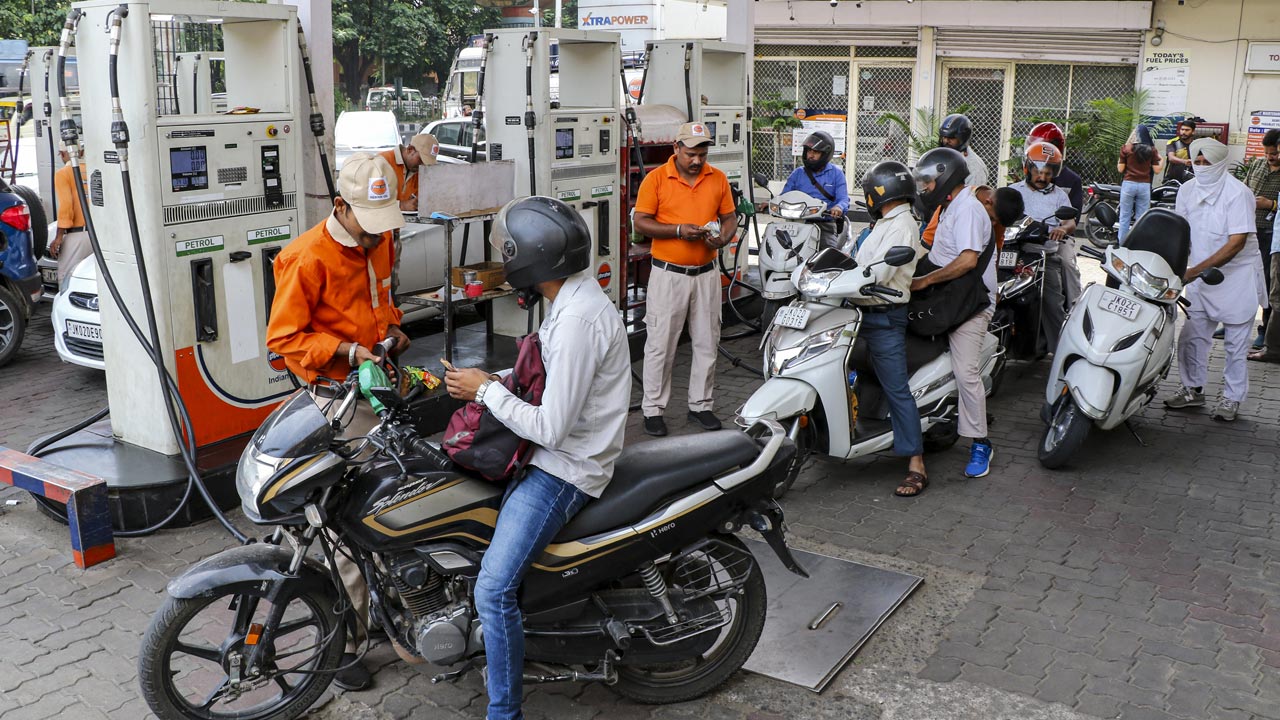 Global Crude Surge, Local Impact: Fuel Price Hike Triggers Inflation Fears