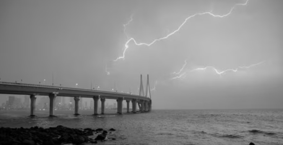 Monsoon Explained: मॉनसून ने पकड़ी रफ्तार मगर कमजोर होगी धार, जानें दिल्ली-यूपी से पंजाब-हरियाणा तक कहां कब बारिश, कहां सूखा पड़ेगा