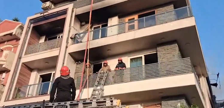 "Kept Saying 'Save me, Save Me'": Final Call Of Man Who Died In Delhi Fire
