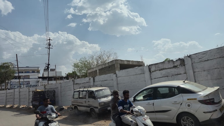 एमपी में &lsquo;कैद&rsquo; किया सुलभ शौचालय! नगर निगम और रेलवे की खींचतान की मिली सजा, जानें पूरा मामला