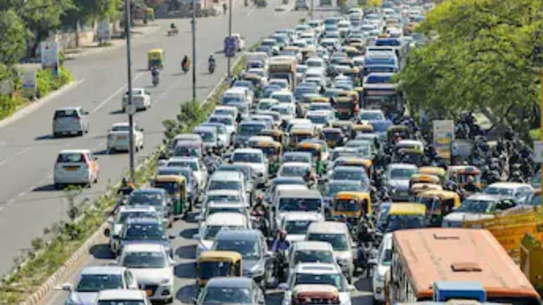 गुरुग्राम-नोएडा का सफर अब और भी होगा तेज, बनेंगे एक्सप्रेसवे, रिंग रोड और टनल, जेवर एयरपोर्ट से दिल्ली IGI एयरपोर्ट पहुंचना भी होगा आसान