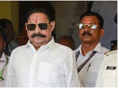 अनंत सिंह समर्थक लहरा रहा था AK पैटर्न का प्रतिबंधित हथियार, पुलिस ने दर्ज की संगीन धाराओं में FIR