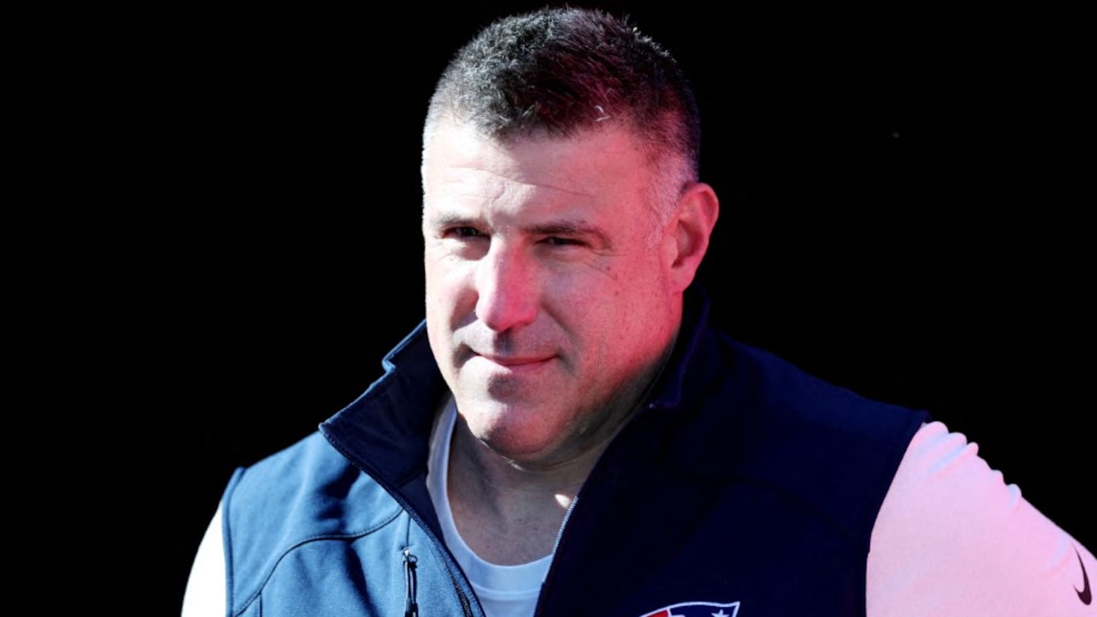 “6-Year Double Life Relationship”: Mike Vrabel’s Family Update Sparks Savage Fan Storm Amid Dianna Russini Buzz