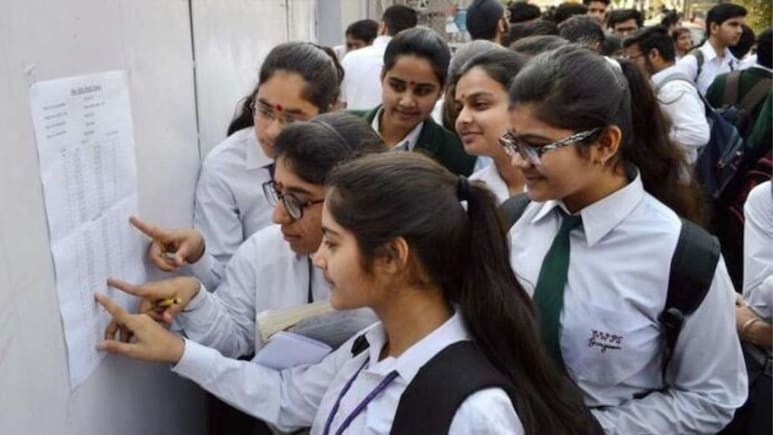 JEE क्लियर, फिर भी IIT एडमिशन पर संकट! कैसे CBSE की एक गलती से बढ़ सकती है ड्रॉपर्स की संख्या