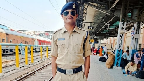 सगाई के बाद पुल&zwj;िस कांस्&zwj;टेबल मृत म&zwj;िला, कोई नहीं समझ पा रहा आख&zwj;िरी मैसज का मतलब&nbsp;