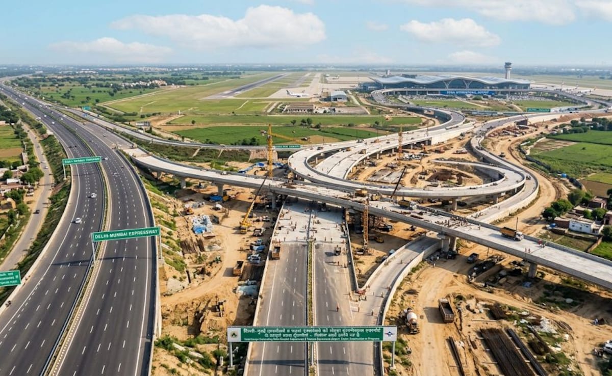 Noida Airport को लेकर गुड न्&zwj;यूज! दिल्ली-मुंबई एक्सप्रेसवे से जल्&zwj;द होगी सीधी एंट्री, टर्मिनल तक जाएगी गाड़ी, जून में खुल जाएगा इंटरचेंज