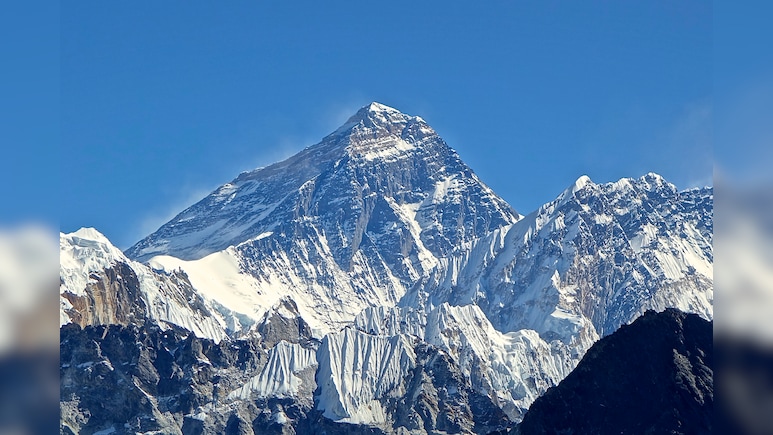 Cost Of Bringing Back Bodies From Mount Everest: Why Is It So Expensive To Retrieve Them?