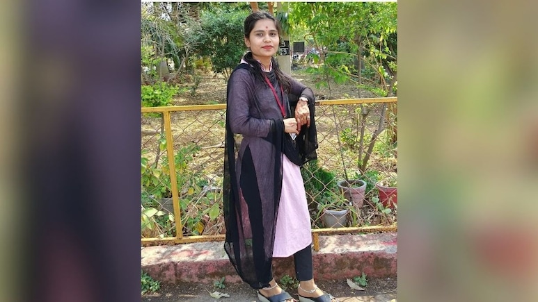 पोछे वाली जगह से बार-बार गुजर रहे थे पिता, टोकने पर हुआ विवाद; MA की छात्रा ने मलेरिया की गोलियां खाकर दी जान