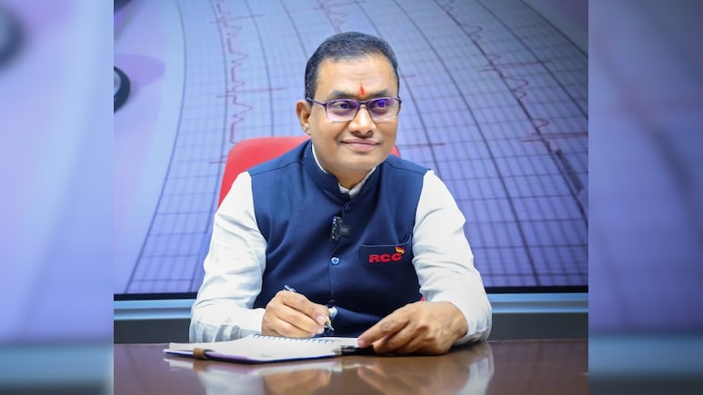 Did 'M Sir' Motegaonkar Of RCC In Latur Receive NEET Paper 10 Days Before Exam?