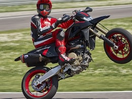 Ducati Hypermotard 698 Mono Nera Breaks Cover With Black Aesthetics