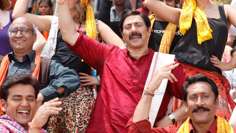 सनी देओल की वो फिल्म जो 6 साल तक नहीं हो पाई थी सिनेमाघरों में रिलीज, भरपूर गालियों की वजह से लग गया था बैन