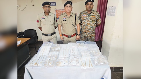 Gold Smuggers arrested:9.17 करोड़ रुपये के सोने के साथ गुजरात के 3 आरोपी गिरफ्तार, CG पुलिस को मिली बड़ी सफलता