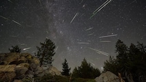 Eta Aquarids 2026: When Can Indians Watch Halley's Comet Meteor Shower
