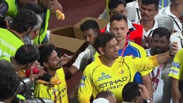 MS Dhoni Has Special Reunion With Suresh Raina, Takes Selfies Amid Chatter Over Last IPL Match