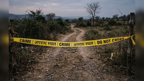 सगाई तोड़ने पर हैवानियत: लड़की के माता‑पिता को जूते‑चप्पल की माला पहनाकर घुमाया, 4 पर केस दर्ज
