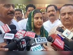 'गोली मार दोगे, फांसी चढ़ा दोगे, चढ़ा दो...' सपा सांसद इकरा हसन ने गुस्से में एसपी से कहा 