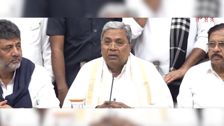 'High Command Asked, I Resigned': Siddaramaiah Gets Emotional, Says Never Dreamt Of Becoming CM