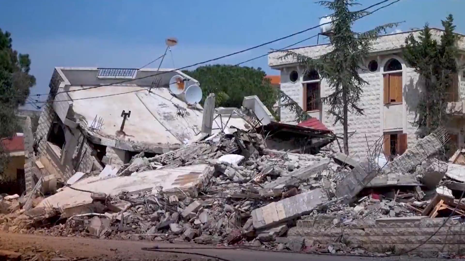 Israel-Lebanon Border Tensions Rise: Ceasefire Under Threat