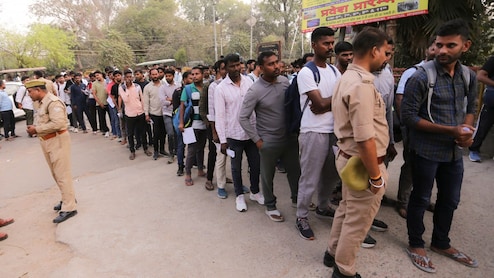 यूपी पुलिस दरोगा भर्ती परीक्षा में पास होने वाले सावधान! एक गलती से हो जाएंगे बाहर