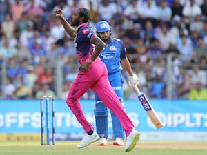 IPL 2026 Live: Onus On SKY As Tilak Varma Also Fails; Mi 4 Down In Chase